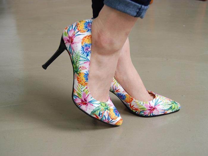 900 9.0 cm Big size flowers Pumps Hill Thank you W